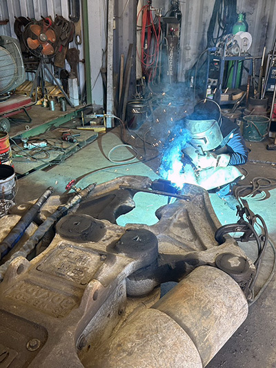 株式会社中村建工　アタッチメントの自社修理