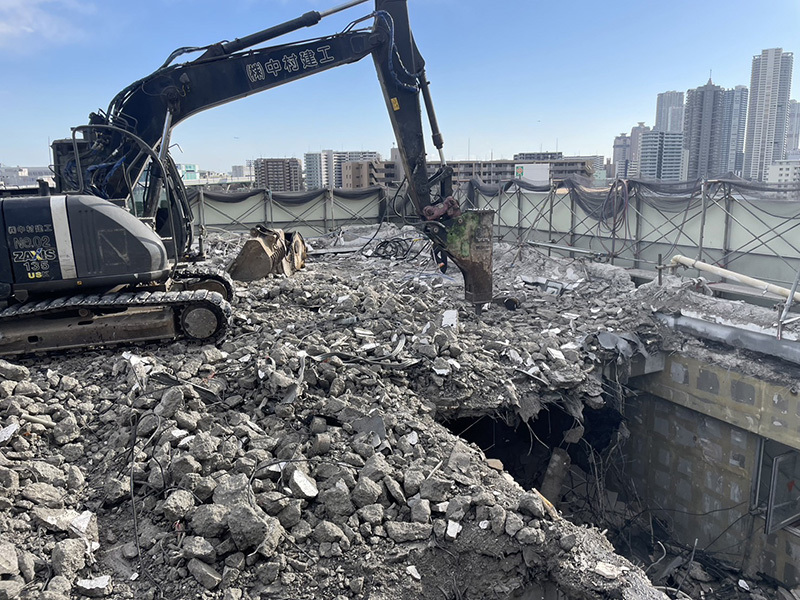 株式会社中村建工　木造建物解体工事