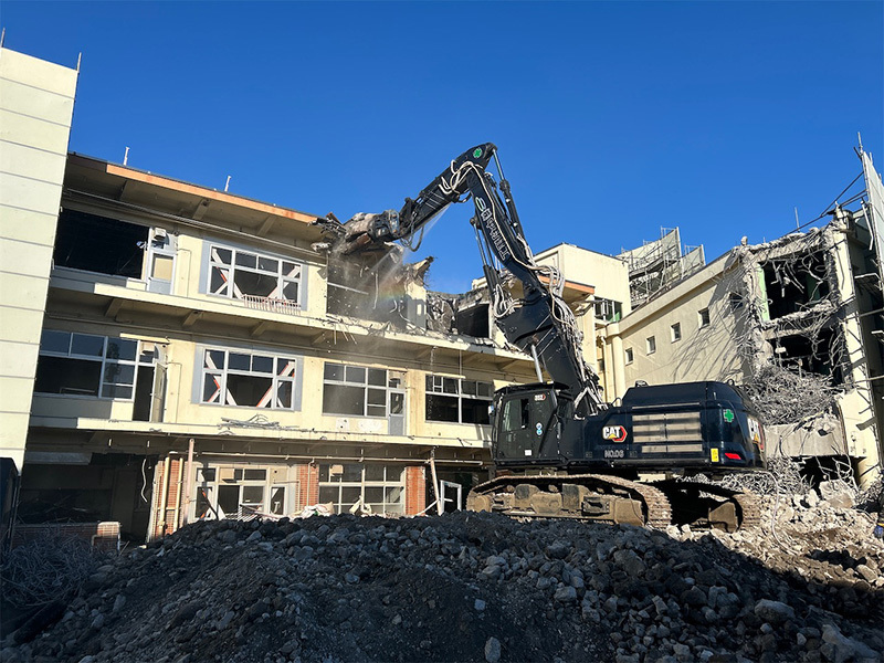 株式会社中村建工　鉄筋コンクリート造解体工事